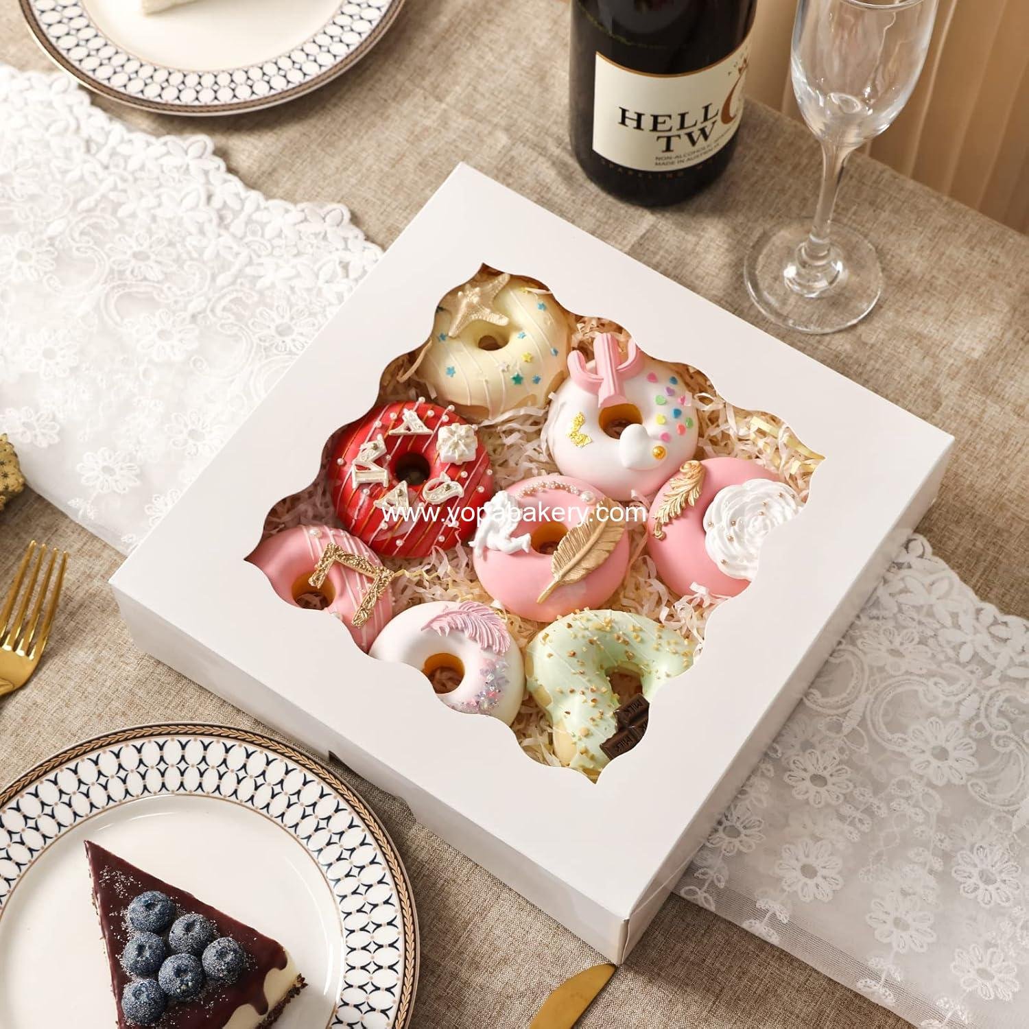 Wholesale 24pcs Bakery Boxes, 10x10x2.5 Inches Auto-Popup Pie Boxes for Cookies, Chocolate Covered Strawberries, Pies, Donuts, Muffins Factory