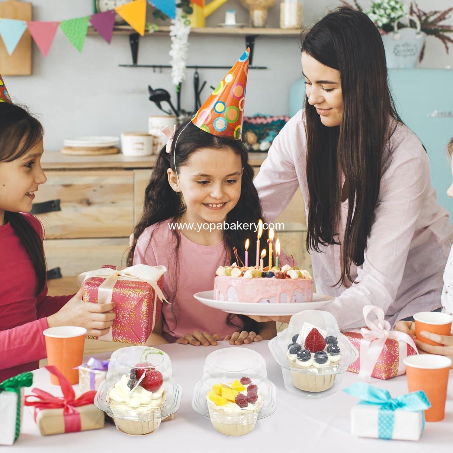 Wholesale 50 Pack Individual Cupcake Containers, Clear Plastic Boxes with Lids, Stackable and Reusable for Cupcakes, Muffins, Donuts, Salad Storage - Factory