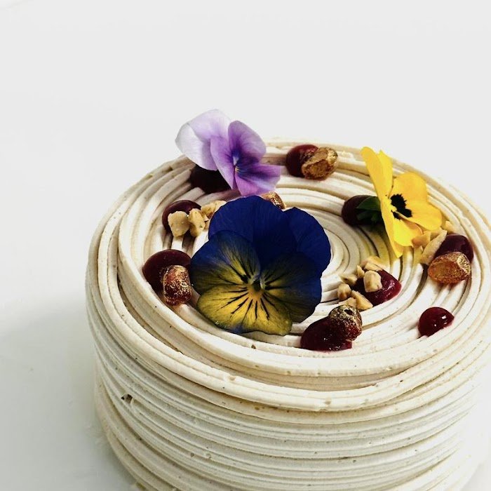 Craftsman and Wolves Valencia Review: SF's Artisanal Bakery Bliss! Craftsman and Wolves Valencia Review: SF's Artisanal Bakery Bliss!