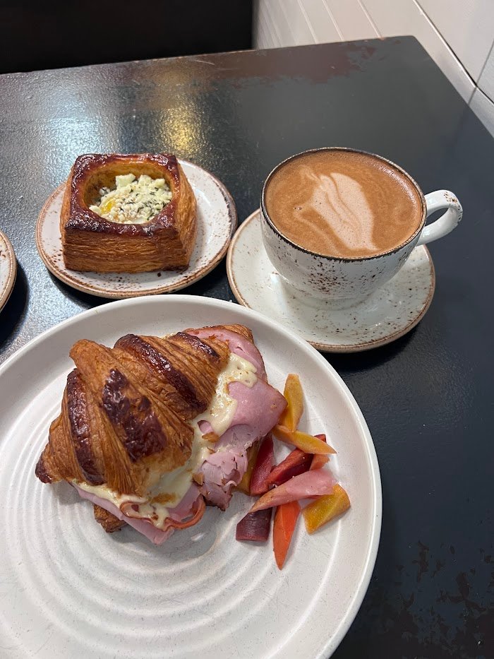 Craftsman and Wolves Valencia Review: SF's Artisanal Bakery Bliss! Craftsman and Wolves Valencia Review: SF's Artisanal Bakery Bliss!