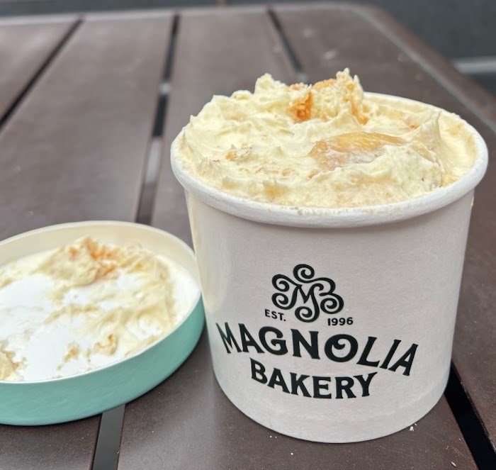 Magnolia Bakery Rockefeller Center Review: New York's Finest Bakery Indulgence Unveiled