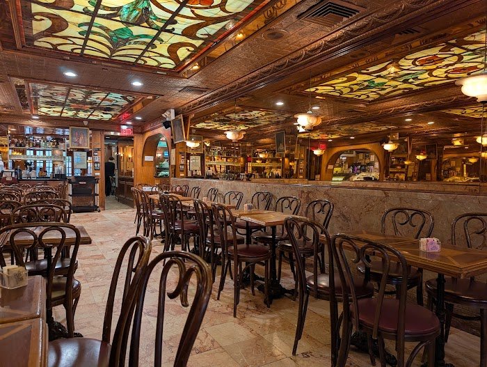 Veniero's Pasticceria & Caffe Review: New York's Ultimate Bakery Indulgence Unveiled