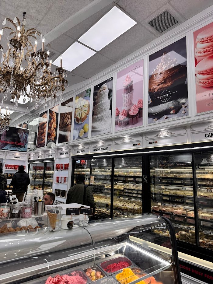 NY Bakery and Desserts Midtown Review: New York's Supreme Bakery Indulgence Revealed