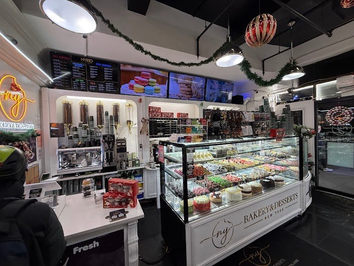 NY Bakery and Desserts Midtown Review: New York's Supreme Bakery Indulgence Revealed