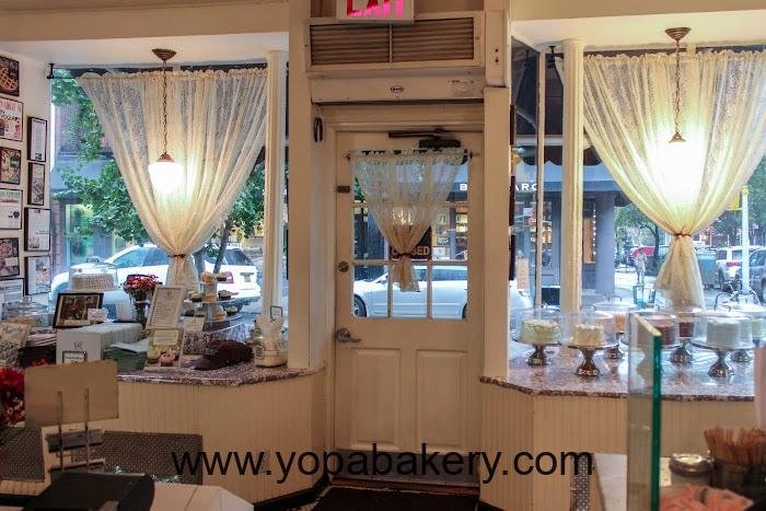 Magnolia Bakery Review: NYC's Supreme Bakery Indulgence Revealed
