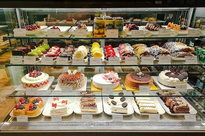 Discover New York's Ultimate Bakery Bliss: Angelina Bakery Review
