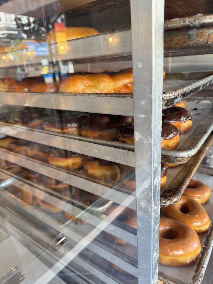 Bob's Donut & Pastry Shop Review: San Francisco's Cozy Bakery Paradise Unveiled
