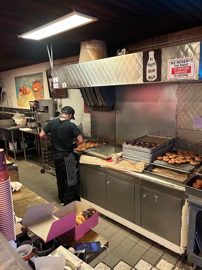 Bob's Donut & Pastry Shop Review: San Francisco's Cozy Bakery Paradise Unveiled