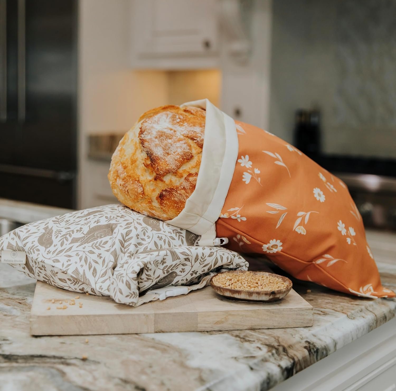 Wholesale Reusable Beeswax Bread Bags 2-Pack 12x17 for Sourdough Loaves Baguettes Organic Cotton Freezer-Safe Eco-Friendly Storage Manufacturer