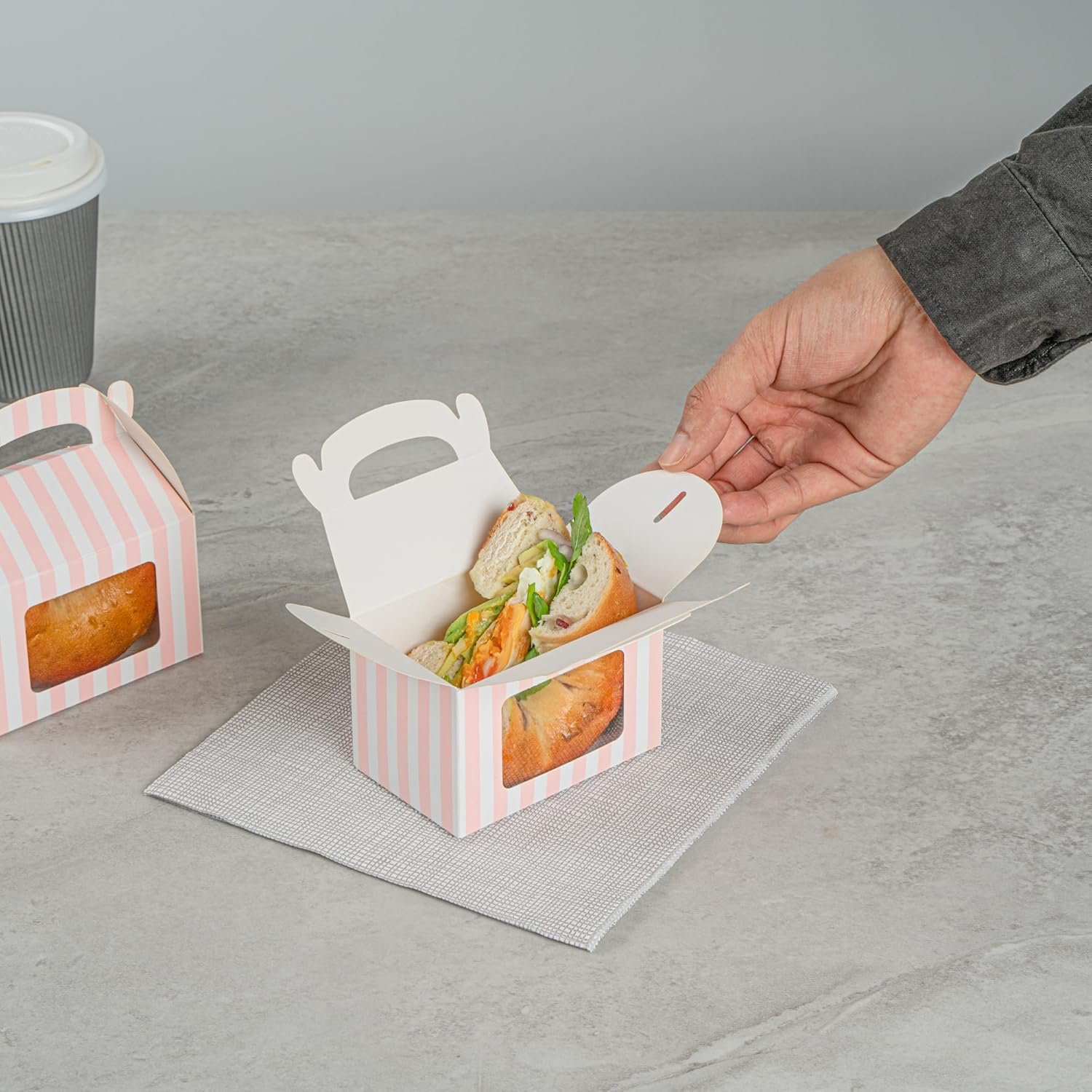 Wholesale 4x2.5x2.5 Inch Striped Pink White Gable Barn Boxes Clear PET Window Built-In Handle 25 Pack Party Favors Factory