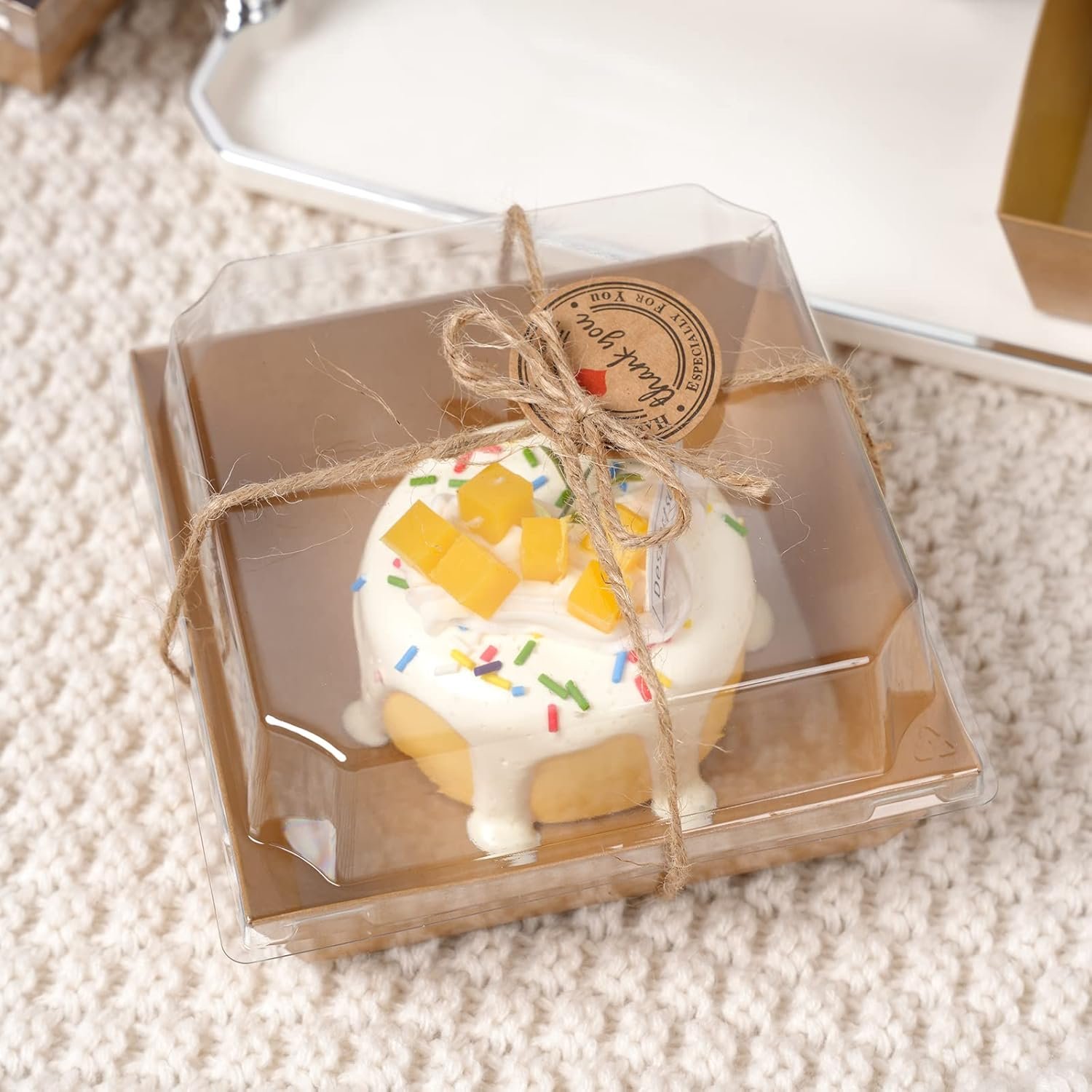 Wholesale 50 Pack 4-Inch Brown Oil-Proof Kraft Paper Charcuterie Boxes with Clear Lids for Sandwiches Cookies Cupcakes Strawberries Bakery Containers Factory