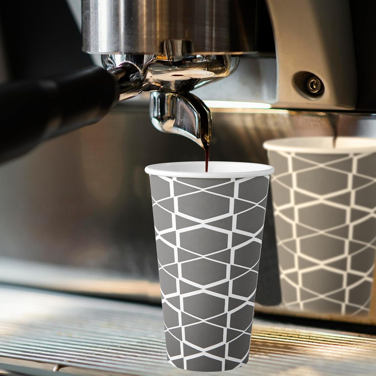 Wholesale 100 Sets 16 oz Disposable Paper Coffee Cups with Lids Sleeves Straws Hot Cold To-Go Beverage for Coffee Tea Water Office Travel Factory