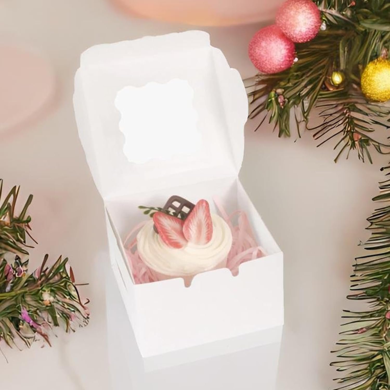 Wholesale 15pcs 6x6x2.5in White Bakery Boxes with Window for Macarons Donuts Cookies Desserts Treats Party Favors Factory