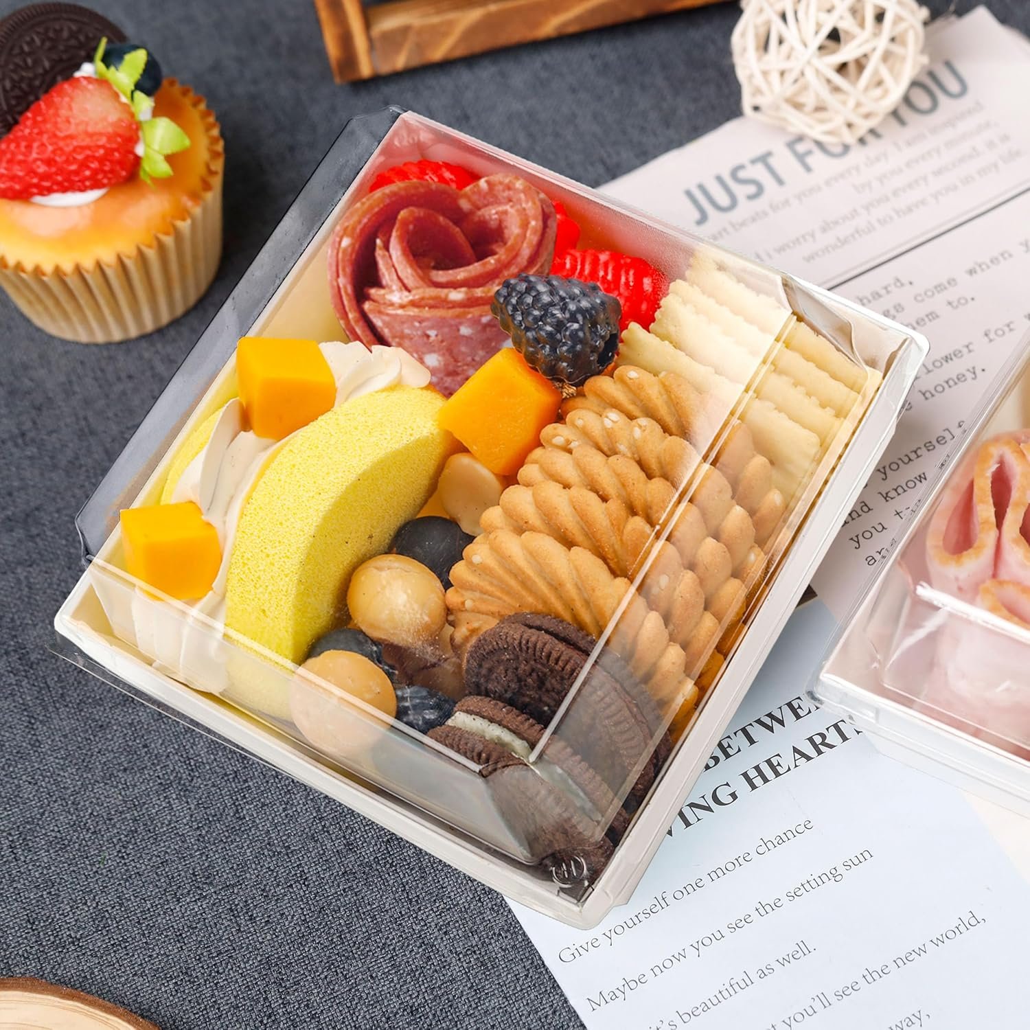 Wholesale 5.3x4.9x2.5 Inch Small Square Charcuterie Dessert Boxes Clear Lids Disposable To-Go Containers Cookies Sandwiches Cake Slices White 60 Pack Factory