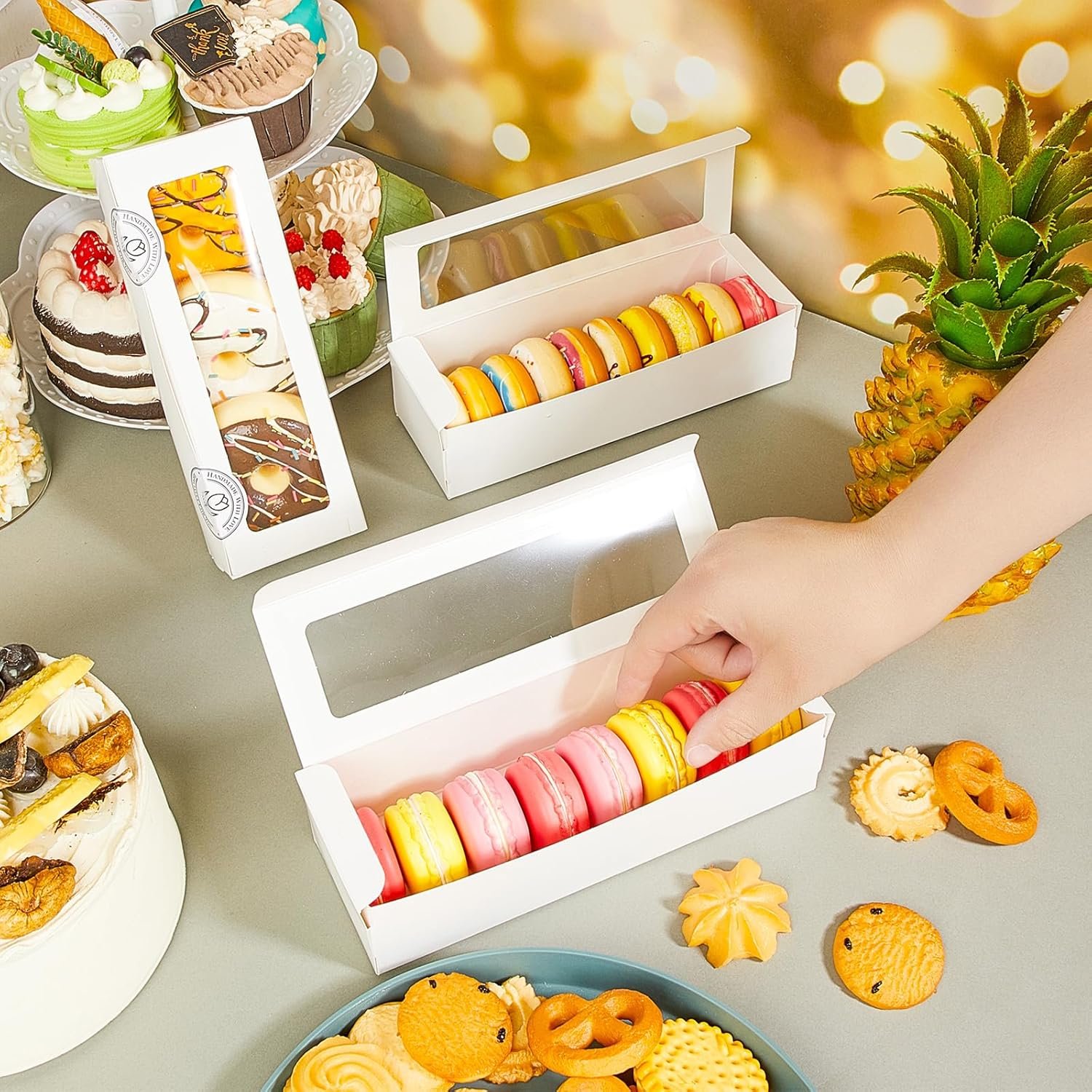 Wholesale 50 White Macaron Boxes with Window & Stickers Bakery Containers for Valentine Chocolate Covered Strawberries Truffles Cookies Donuts Pastries Factory