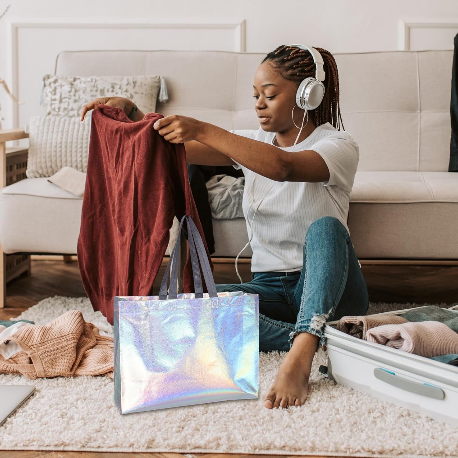 Wholesale Medium Size Reusable Tote Bags with Handles Non-Woven Laminated for Travel and Party Manufacturer