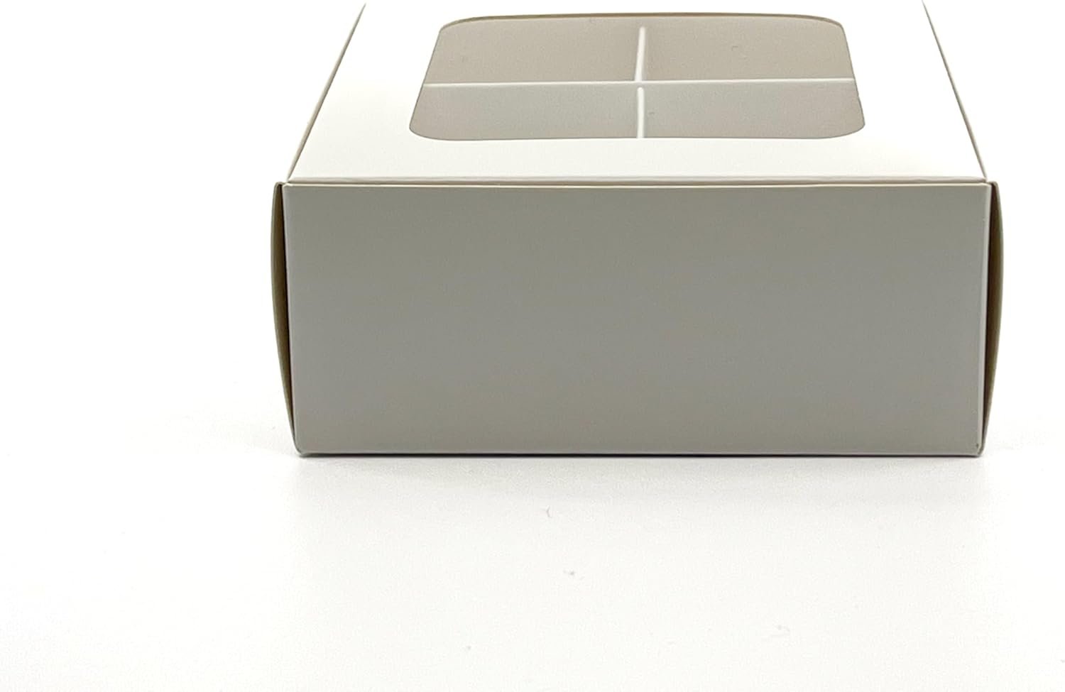 Wholesale 20pcs White Window Treat Boxes Dividers 4 Small Compartments 4.5x4.5x1.9in Chocolate Strawberries Macaron Baked Goods Packaging Factory