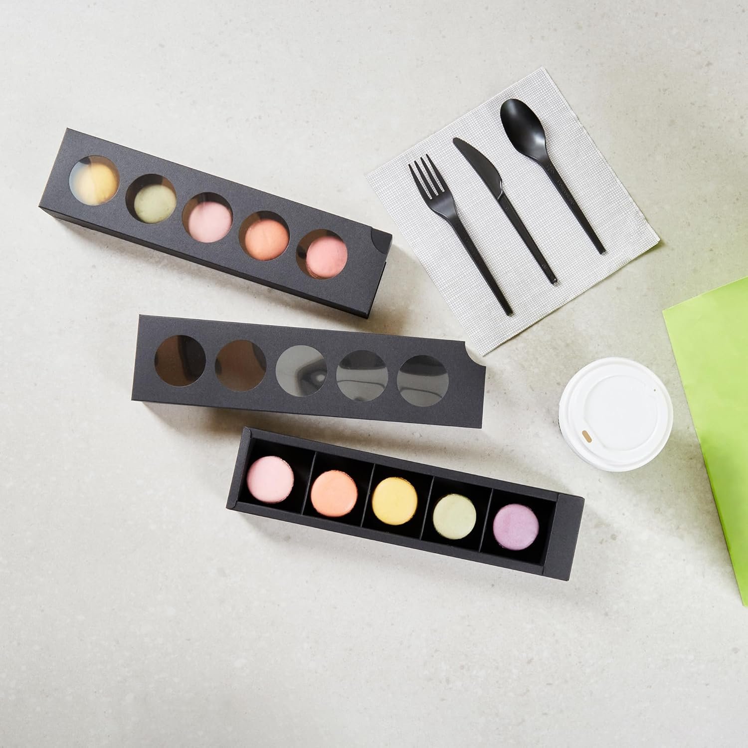 Wholesale 12 Inch Macaron Boxes 100 Pack Holds 5 with Lids Black Paper Gift Packaging Separate Compartments for Gifts Parties Factory