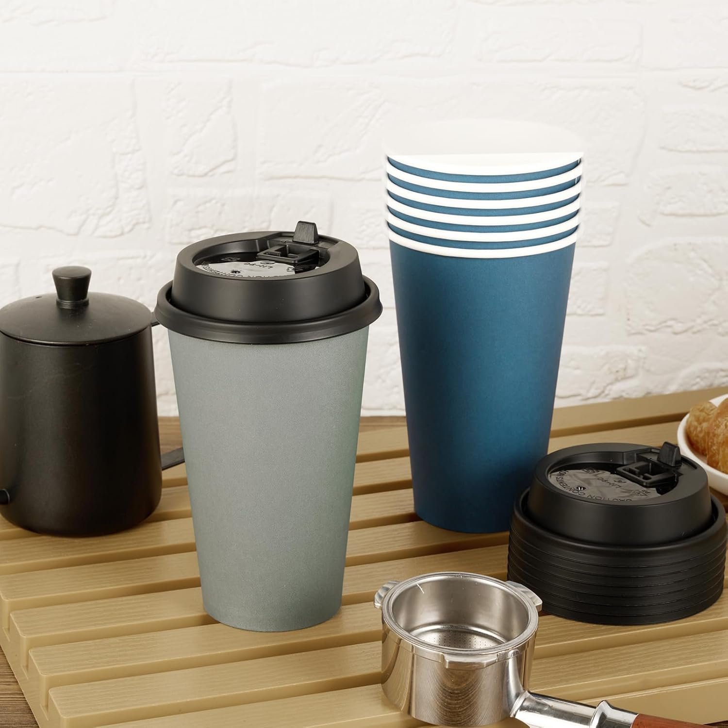 Wholesale 100 Pack 16 oz Disposable Paper Cups with Lids for Hot Beverages Like Coffee Tea Juice Water in Blue Gray for Home Office Restaurant Cafe Use Factory