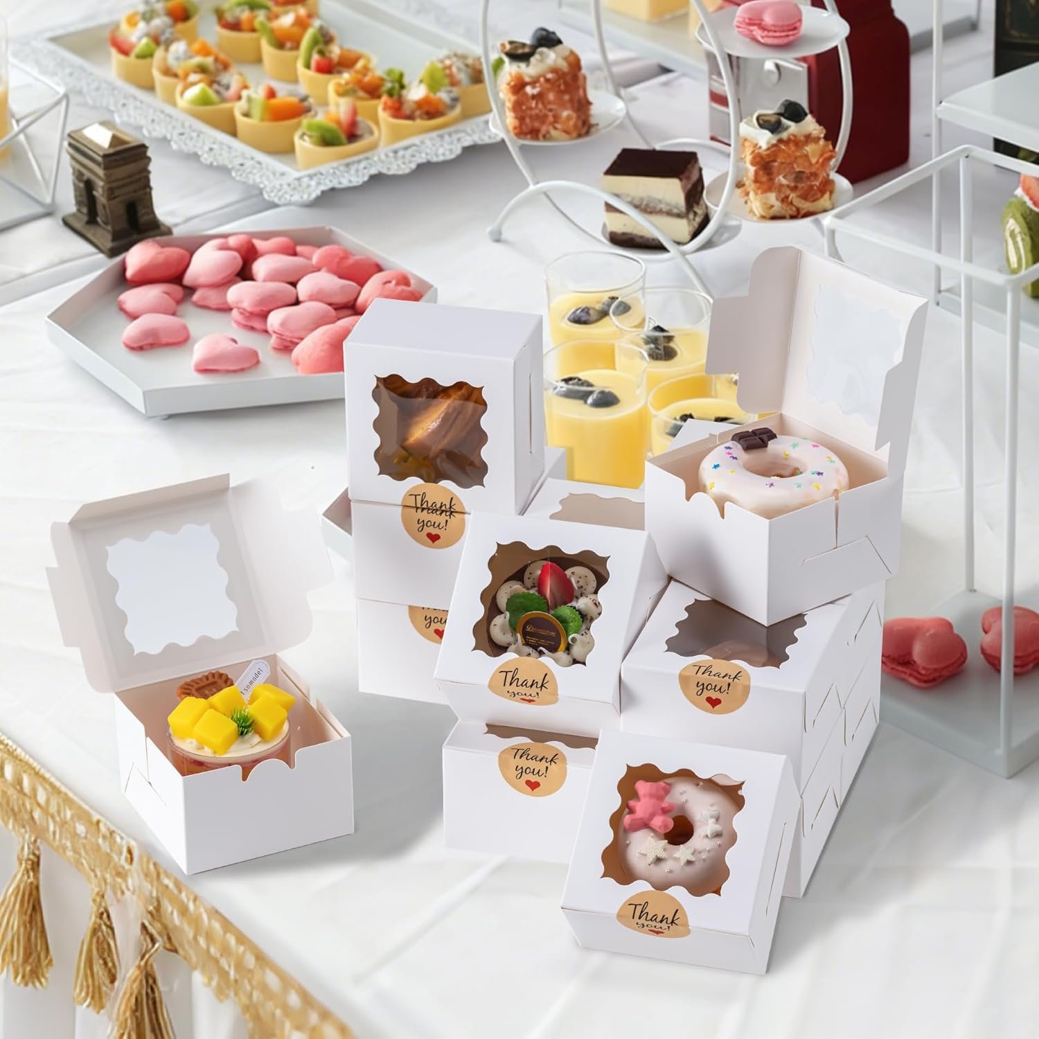 Wholesale 50pcs 4x4x2.5 Inch White Cookie Boxes with Window and Stickers for Bakery Desserts Candy Chocolate Strawberries Mini Cakes Factory