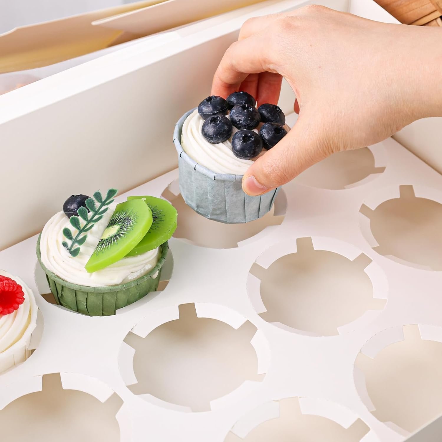 Wholesale 12 Count 13x10x4 Inch Cupcake Boxes with Window Holds 72 Cupcakes for Birthday Holiday Party Bakery Supplies Factory Wholesale 12 Count 13x10x4 Inch Cupcake Boxes with Window Holds 72 Cupcakes for Birthday Holiday Party Bakery Supplies Factory