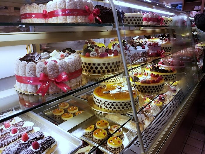 Schubert's Bakery Review: San Francisco's Clement St Sensation Exposed