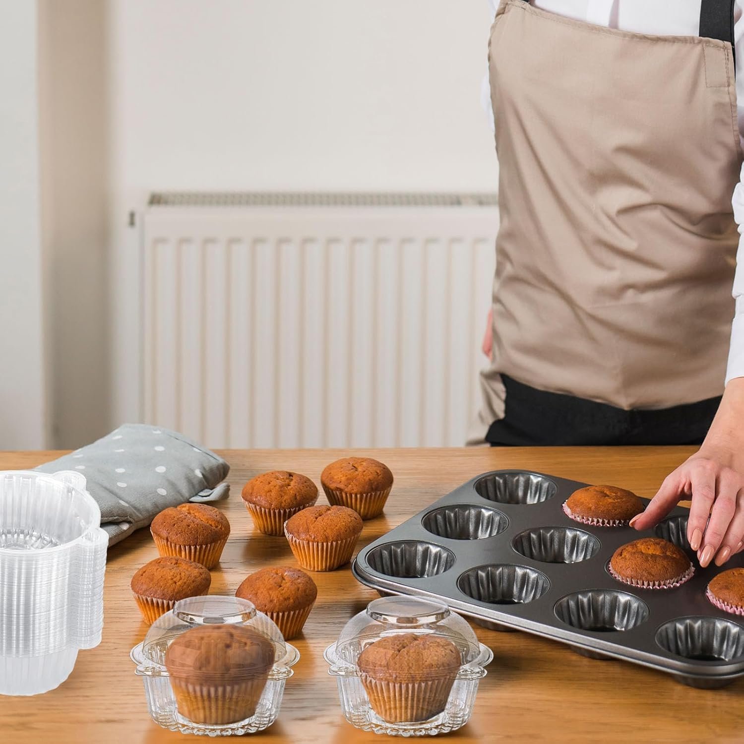 Wholesale 120 Pack Individual Plastic Cupcake Containers 4.3 x 3.2 Inches with Lids for Weddings Baby Showers Birthdays Parties Factory