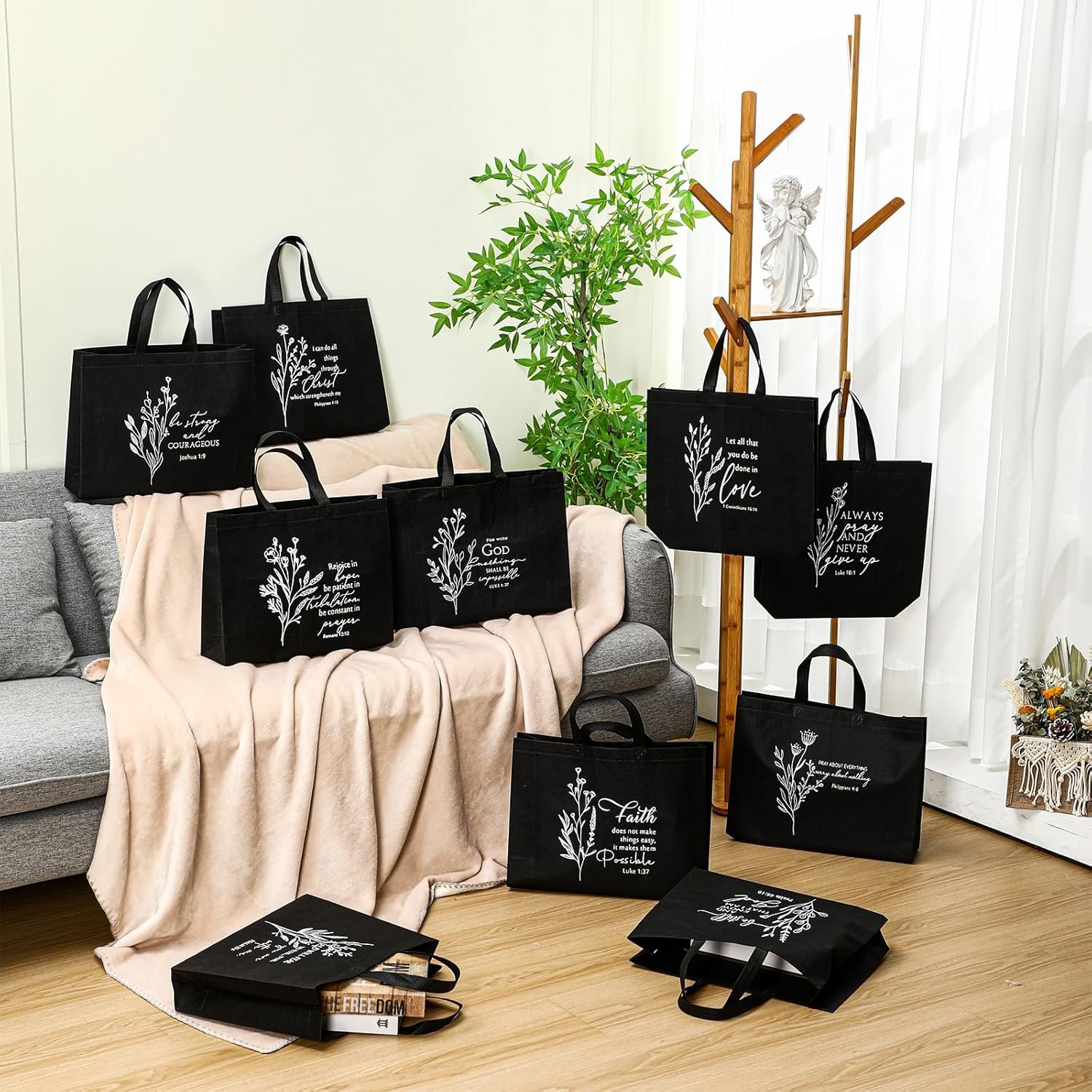 Wholesale 50 Pcs Large Reusable Non-Woven Christian Bible Verse Pastor Tote Bags with Handles Church Valentines Party Favor Black Factory