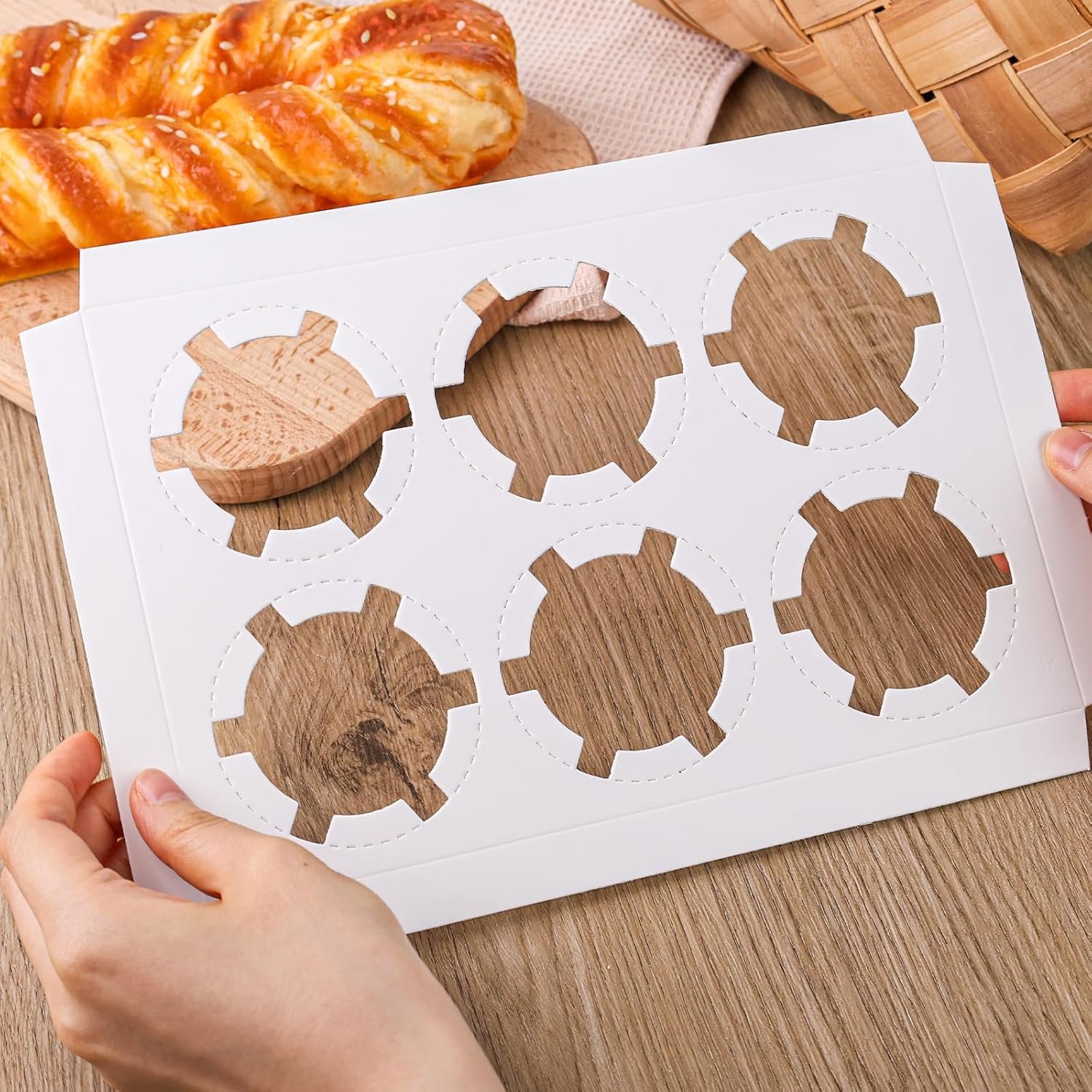 Wholesale 6 Count Cupcake Boxes with Window White Pastry Containers for Muffins Strawberries Party Supplies 9.5x6.3x3.5 Inch Factory