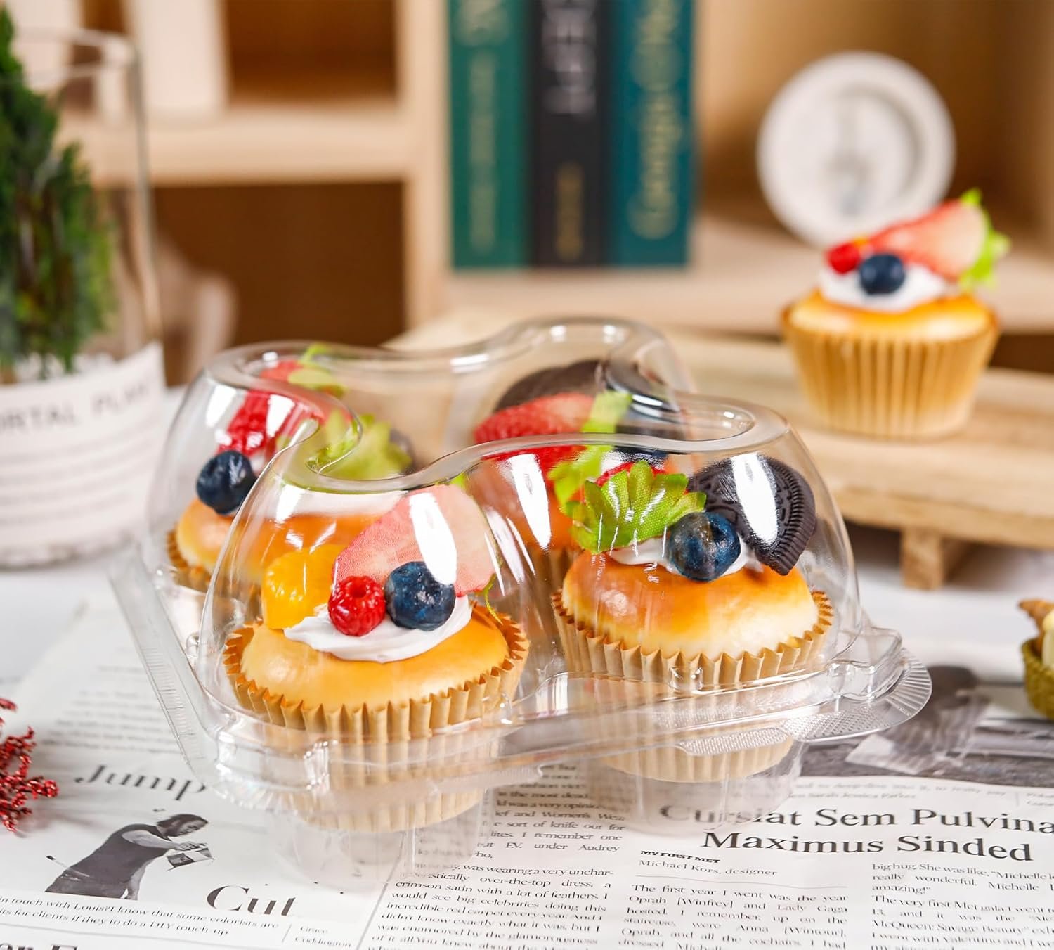 Wholesale 4-Compartment Cupcake Containers 40-Pack Airtight Holders for 160 Cupcakes Muffins BPA-Free Standard Size Factory