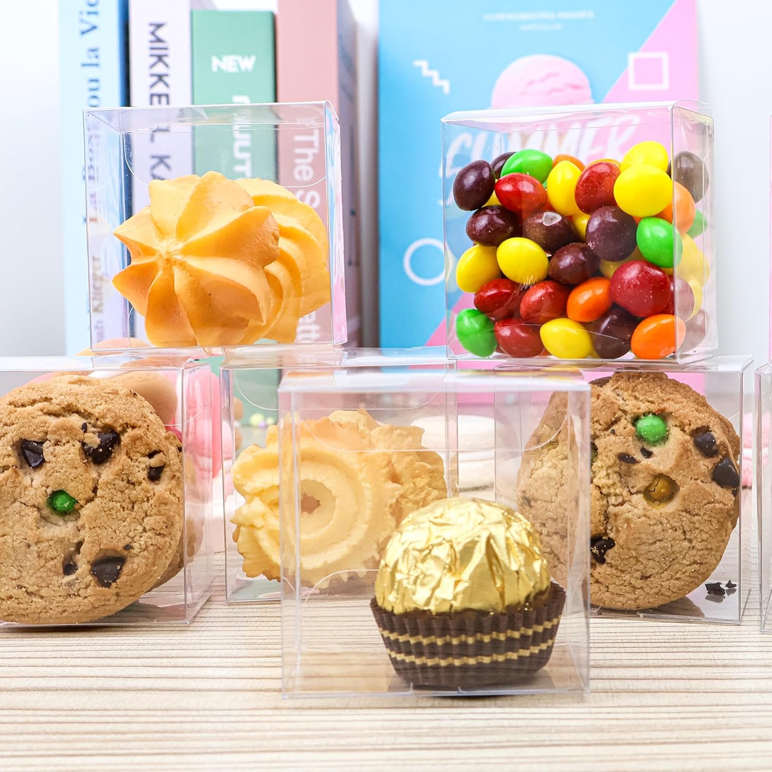 Wholesale 50pcs 2.2x2.2x1.4 Inch Small Clear Cookie Boxes for Single Macarons Candies Treats Wedding Favors Party Gifts Factory