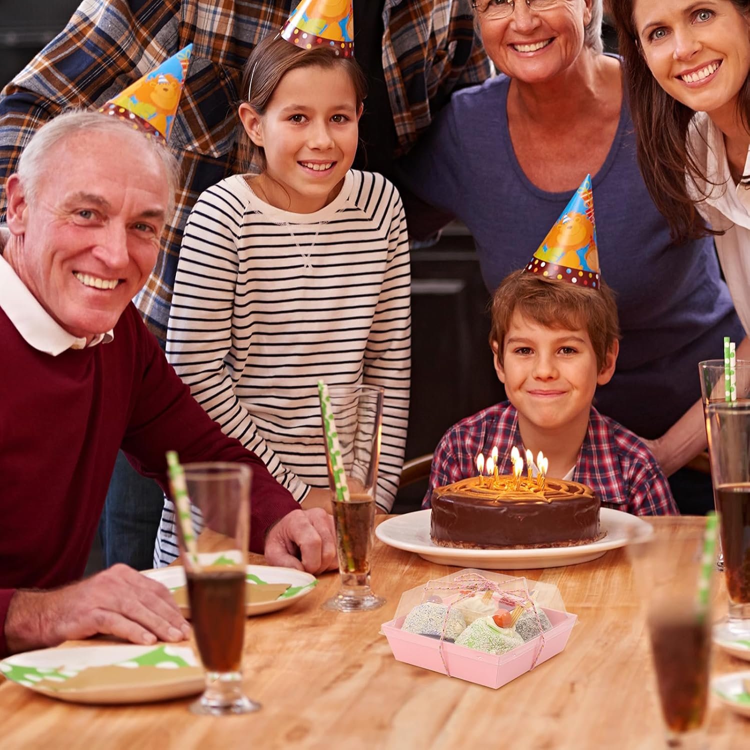 Wholesale 150 Pack Pink Square Charcuterie Boxes with Secure Clear Lids 4.7x4.7x2.6 Inches Disposable Takeout Containers for Cookies Sandwiches Pastries Desserts Factory Wholesale 150 Pack Pink Square Charcuterie Boxes with Secure Clear Lids 4.7x4.7x2.6 Inches Disposable Takeout Containers for Cookies Sandwiches Pastries Desserts Factory