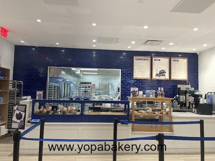 Levain Bakery Review: The Supreme Cookie Haven on Lafayette Street in New York