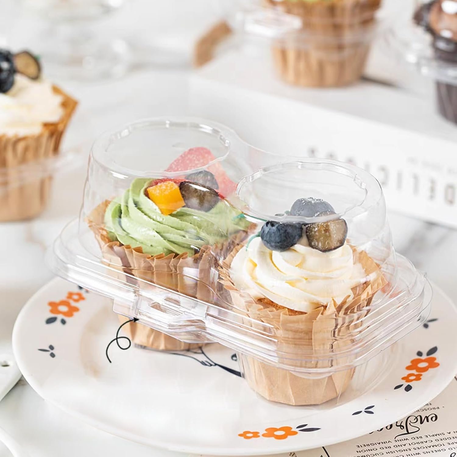 Wholesale 100PCS 2-Cavity Clear Plastic Cupcake Containers with Lids Disposable Holders for Cupcakes Muffins High Topping Factory