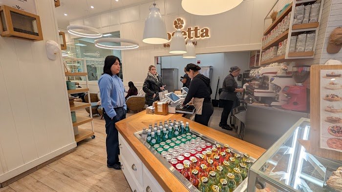 Rosetta Bakery Review: Premier Pastries at 1928 Broadway in NYC Rosetta Bakery Review: Premier Pastries at 1928 Broadway in NYC