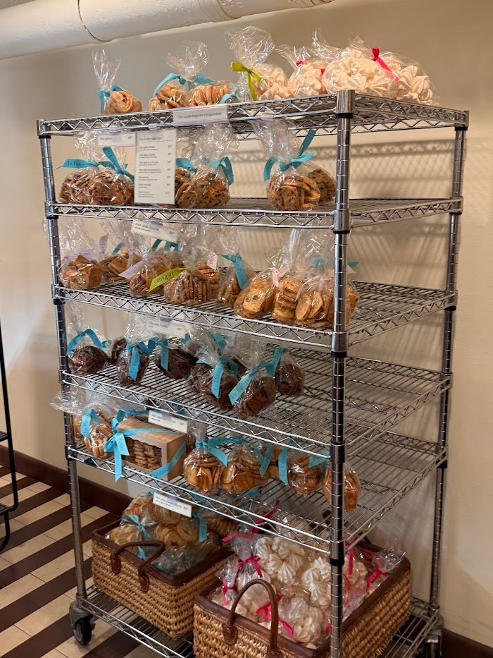 Le Panier Bakery Review: Seattle's Pike Place Gem for Unrivaled French Delights