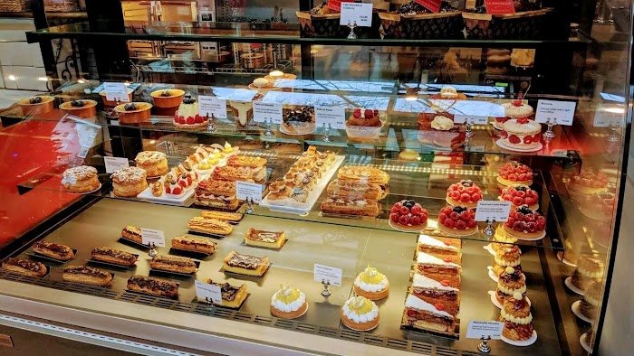 La Parisienne French Bakery Review: Seattle's Premier Destination for Exquisite Pastries