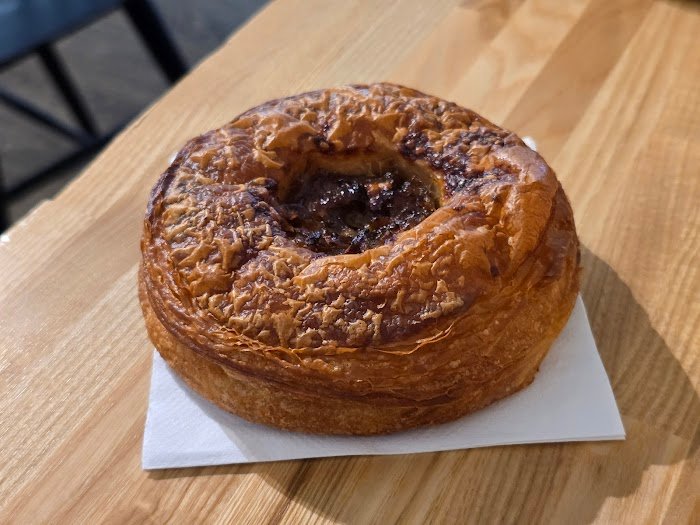 What Makes Temple Pastries the Ultimate Bakery Stop in Seattle's International District? A Candid Review