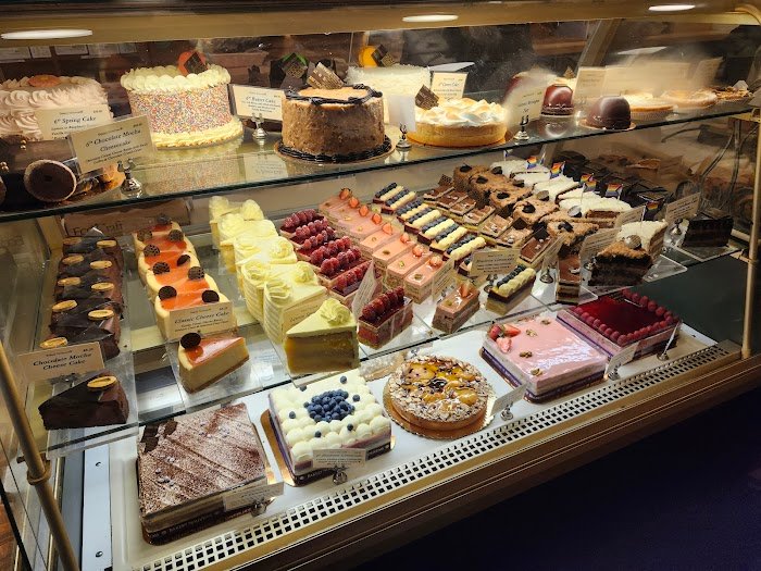 A Hidden Gem for Pastry Lovers on California Ave SW: Bakery Nouveau Review