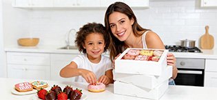 Wholesale 50pcs 8x8x2 Inch White Bakery Boxes with Window for Cookies Chocolate Covered Strawberries Pretzels Cakesicles and More Factory