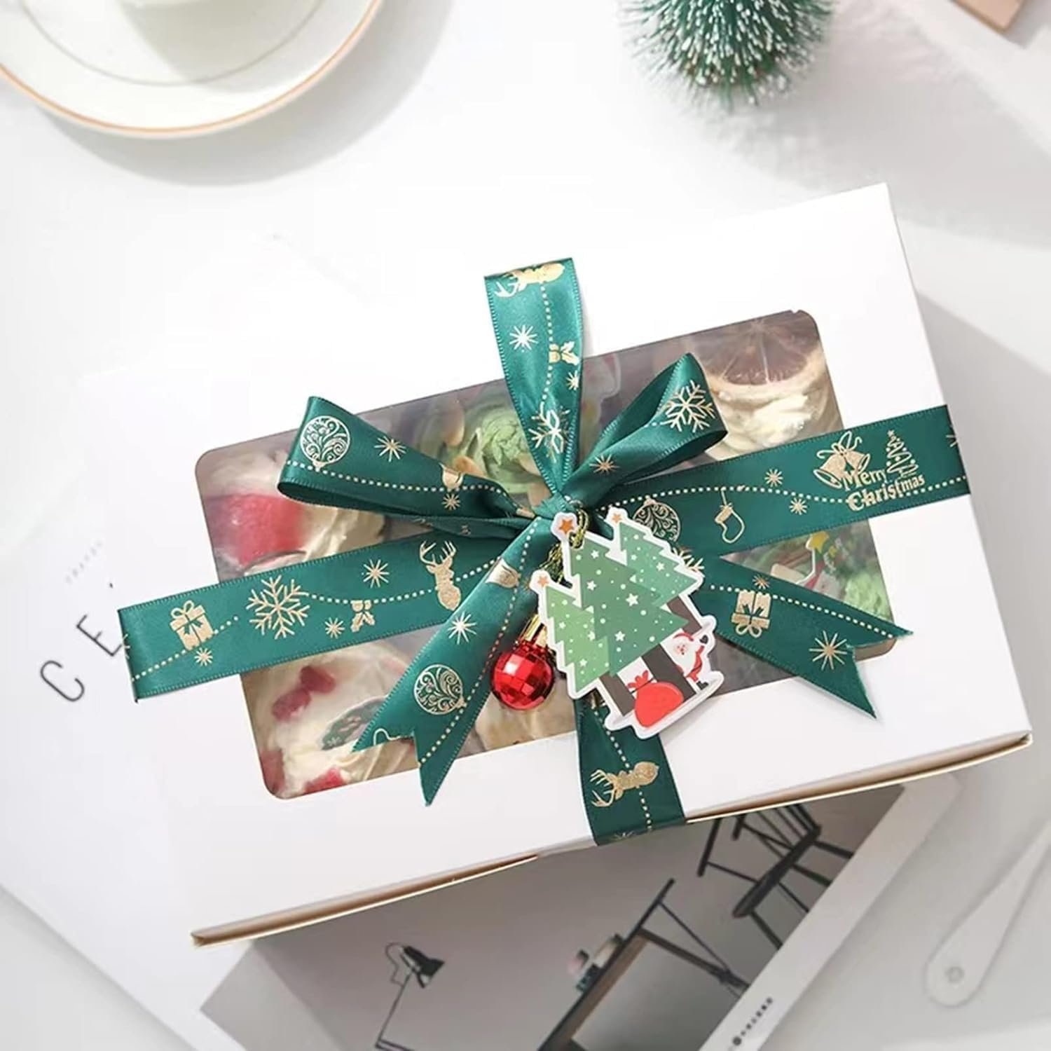 Wholesale 30-Pack Cupcake Boxes with Clear Display Window Holds 6 Standard Cupcakes Disposable Food-Grade White Carrier for Muffins Cookies Pastries Factory Wholesale 30-Pack Cupcake Boxes with Clear Display Window Holds 6 Standard Cupcakes Disposable Food-Grade White Carrier for Muffins Cookies Pastries Factory