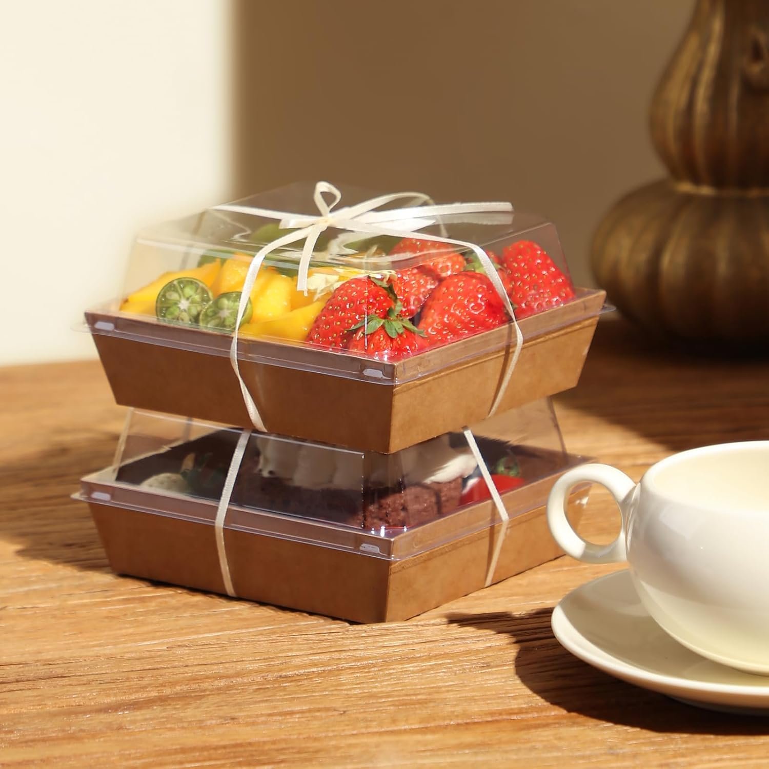 Wholesale 50pcs Small Charcuterie Boxes with Clear Lids Disposable Food Containers for Desserts Sandwiches Cake Slices Fruit Salad Bakery Treats Brown 5.3 x 4.9 x 2.5 in Manufacturer