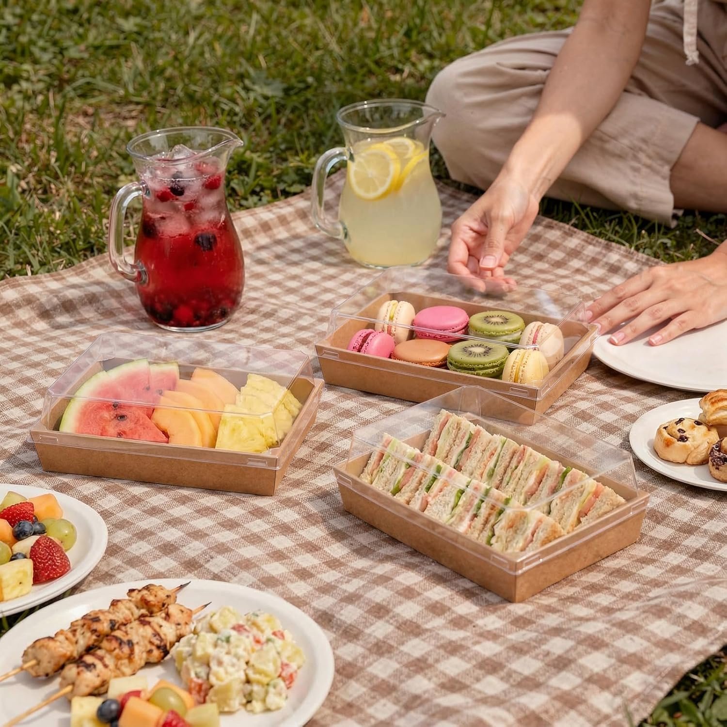 Wholesale 50 Pack 7x5 Inch Brown Paper Charcuterie Boxes with Clear Lids Rope Handles and Stickers Disposable Bakery Dessert Sandwich Food Containers for Cookies Donuts Salad Pastry Strawberries Manufacturer Wholesale 50 Pack 7x5 Inch Brown Paper Charcuterie Boxes with Clear Lids Rope Handles and Stickers Disposable Bakery Dessert Sandwich Food Containers for Cookies Donuts Salad Pastry Strawberries Manufacturer