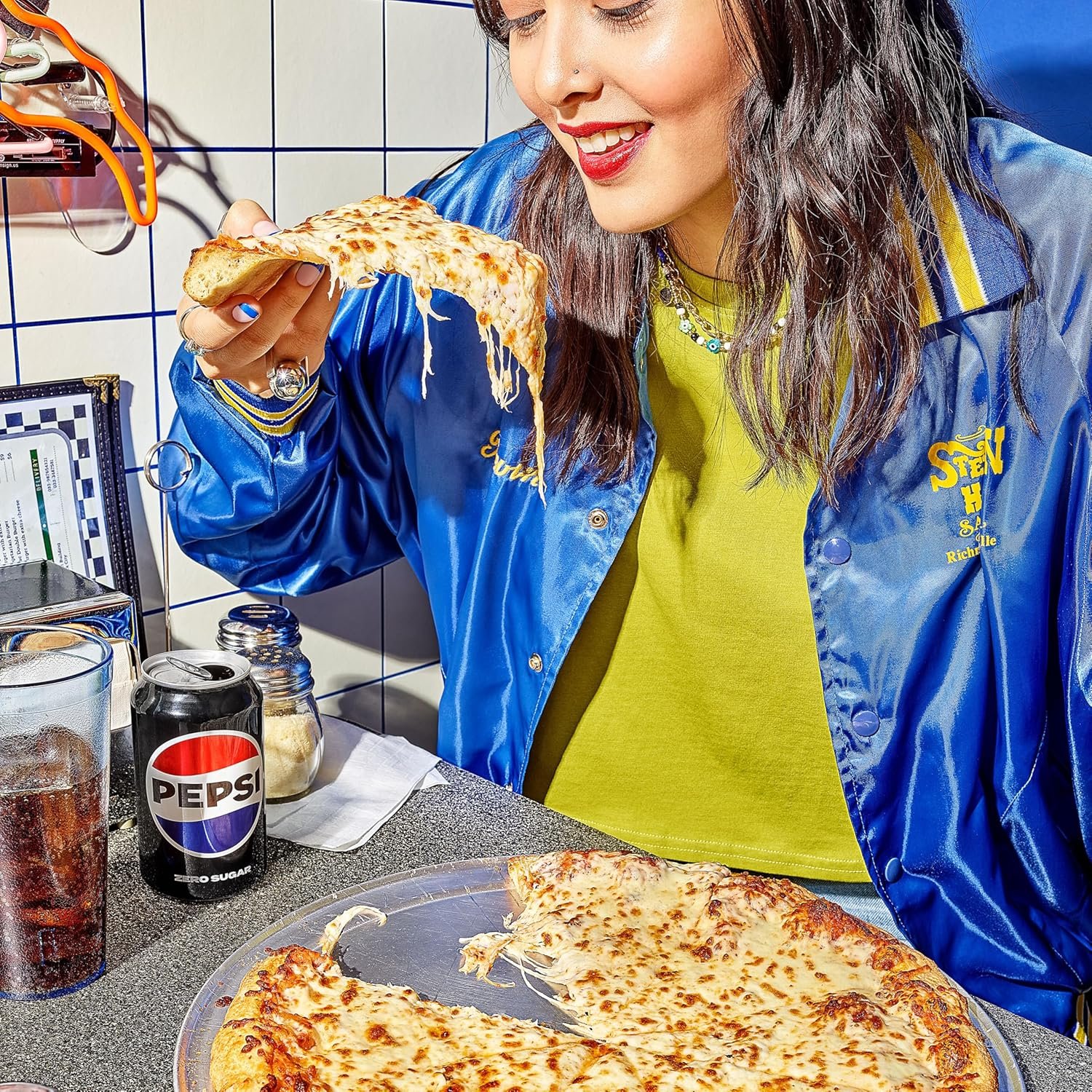 Wholesale Zero Sugar Wild Cherry Cola Soda 12 Fl Oz Cans Pack of 12 Manufacturer