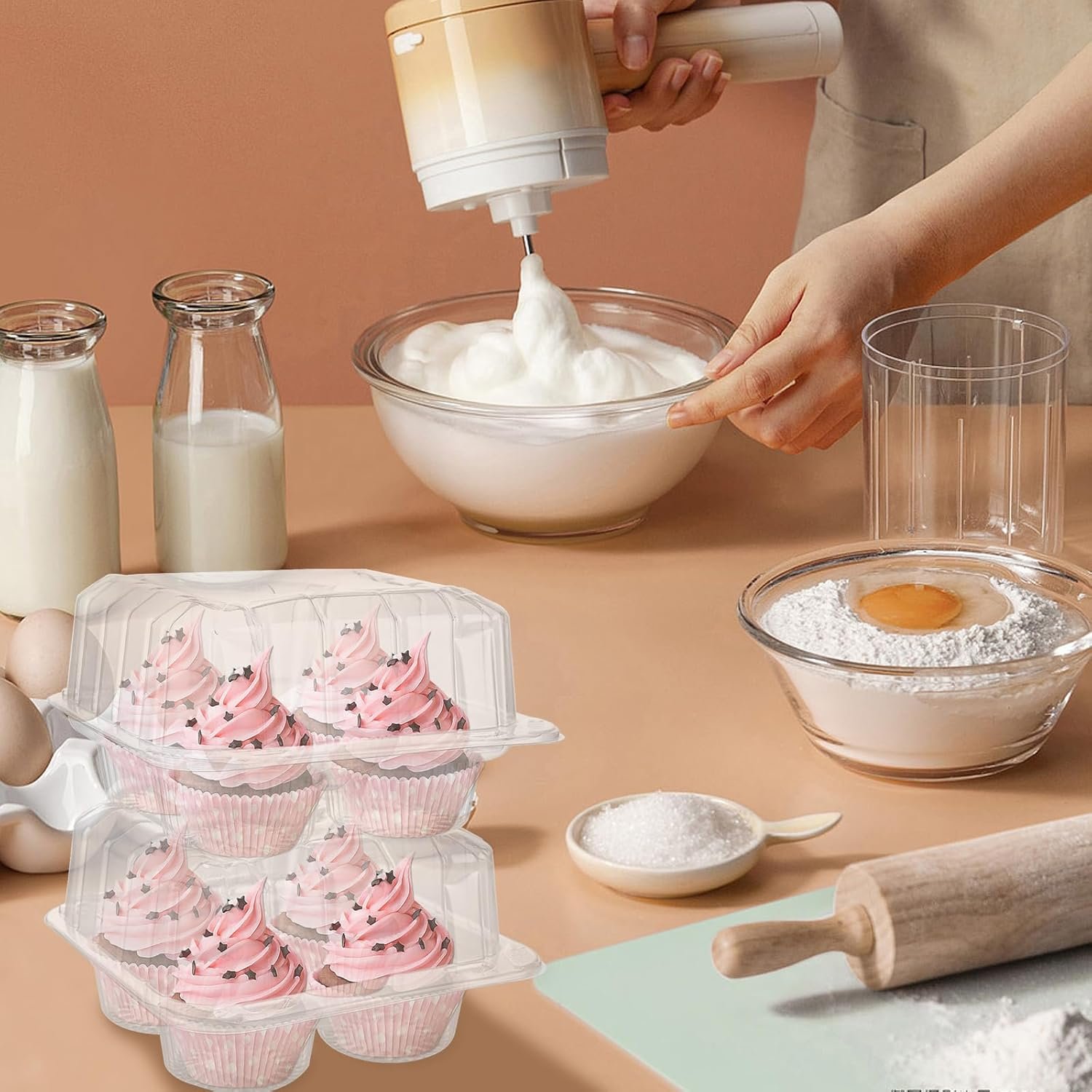 Wholesale 50PCS Clear Plastic 4 Count Cupcake Containers with Lids Holders Boxes Carriers for Bakery Cake Stores Manufacturer