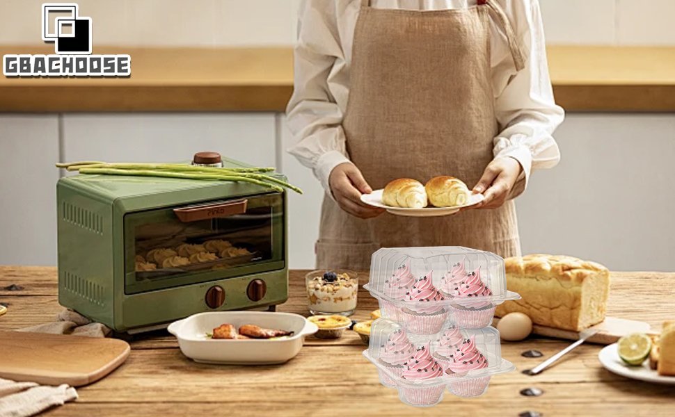 Wholesale 50PCS Clear Plastic 4 Count Cupcake Containers with Lids Holders Boxes Carriers for Bakery Cake Stores Manufacturer