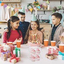 Wholesale 50PCS Clear Plastic 4 Count Cupcake Containers with Lids Holders Boxes Carriers for Bakery Cake Stores Manufacturer