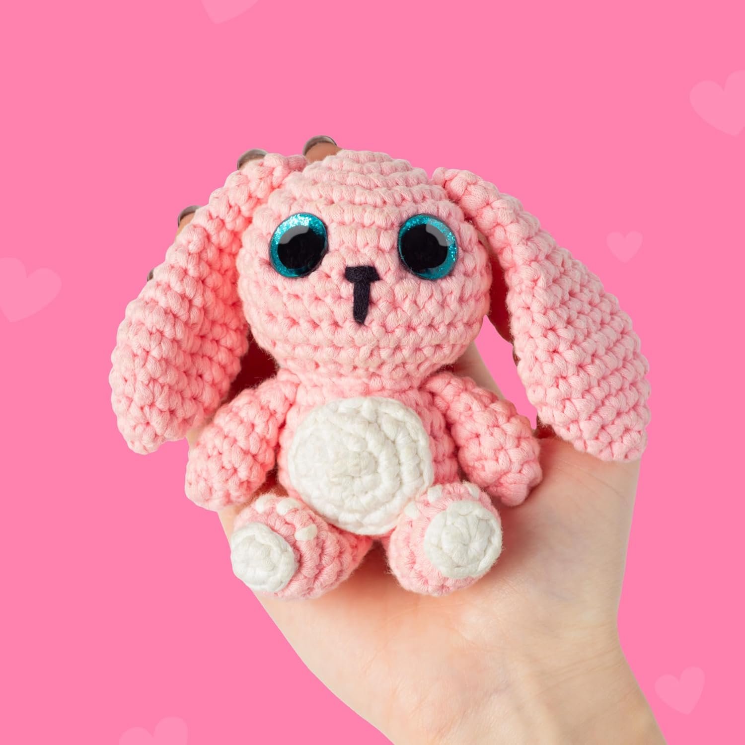 Wholesale Crochet Kit for Beginners Gift Set to Make Bunny Lola Amigurumi Plushie Easy DIY Starter Kit with Video and PDF Tutorials Manufacturer