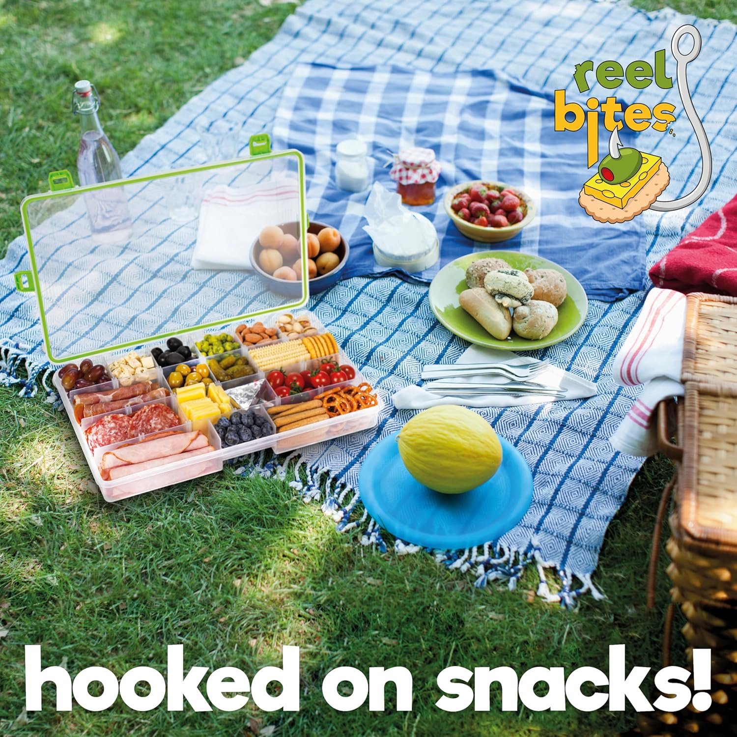 OEM Large BPA Free Snackle Box Container for Travel Waterproof Dishwasher Safe Adjustable Snack Tray with Lid Manufacturer OEM Large BPA Free Snackle Box Container for Travel Waterproof Dishwasher Safe Adjustable Snack Tray with Lid Manufacturer