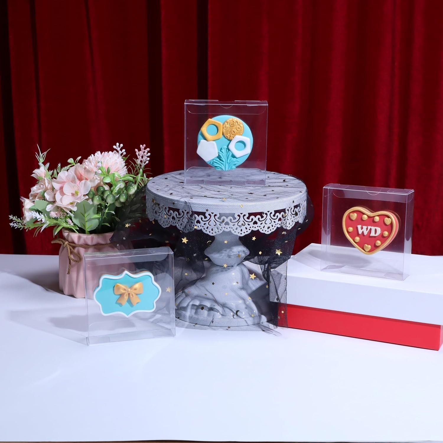 Wholesale 100Pcs Clear Plastic Single Treat Boxes with Full Window 4x4x1.2inch for Macarons Donuts Parties Holidays Manufacturer